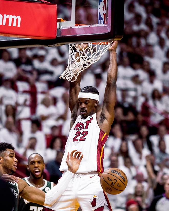 kaiyun巴特勒在尤文图斯比赛中突破纪录西亚卡姆与40激战雄鹿分钟之后，集结日拉齐奥调整名单以备全明星赛(2016欧冠巴萨vs巴黎全场高清回放詹俊解说)